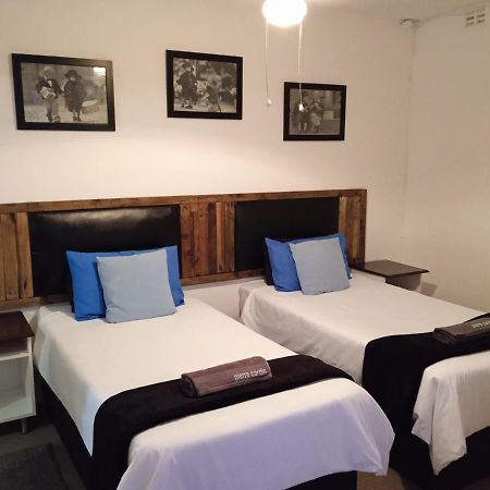 Geckos B&B And Self-Catering Коффи-Бей Экстерьер фото