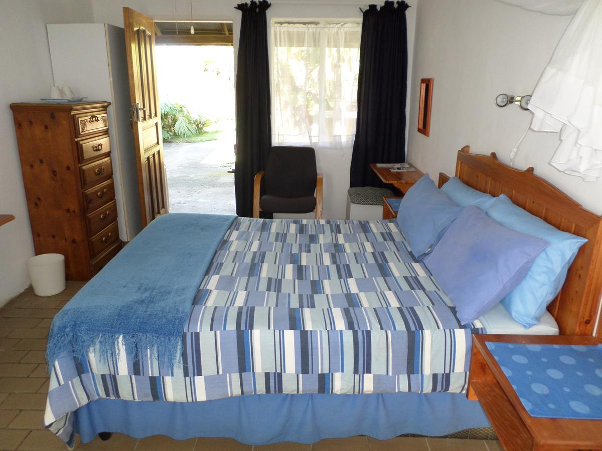 Geckos B&B And Self-Catering Коффи-Бей Экстерьер фото